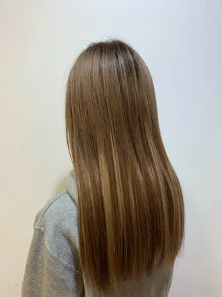 ロング カラー シアーベージュニスト 🥣大石亜里紗のヘアスタイル