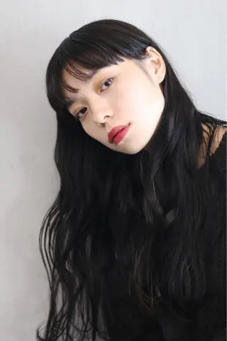 ロング 柏 ウルフ/レイヤー 田中佐和🐺のヘアスタイル