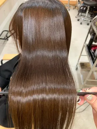 kanon hair所属・新木 愛花のヘアスタイル