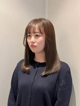 セミロング カラー パーマ 髪質改善カラー ブラウン🤎YUMEのヘアスタイル