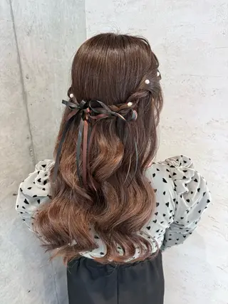 ロング ヘアアレンジ 女性に人気♪ はやしほのかのヘアスタイル