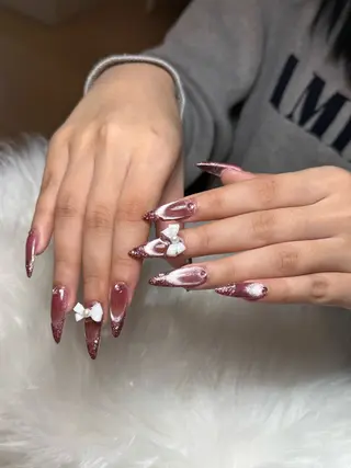 ネイル ヒユ ヒヨリのネイルデザイン