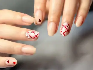 ネイル 新山 聖のネイルデザイン