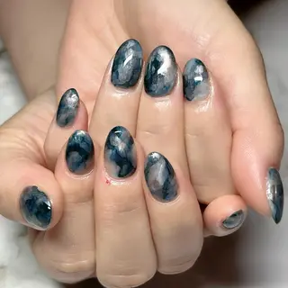 ネイル RuxuryNail ／RiAnnaのネイルデザイン