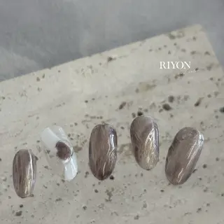 ネイル RIYON staffのネイルデザイン
