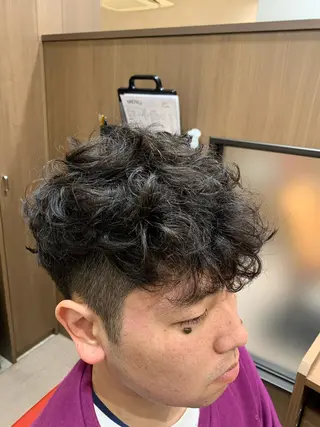 ショート パーマ メンズ mod's hair men所属・モッズヘアメン 我喜屋秀人のヘアスタイル