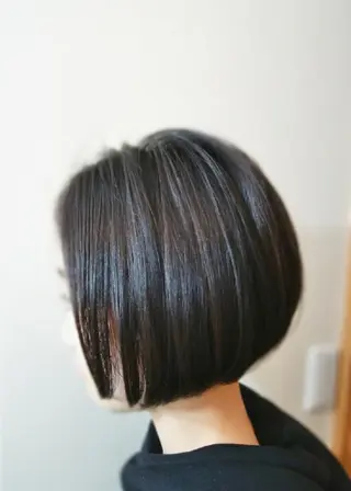 ショート 菅原 綾のヘアスタイル