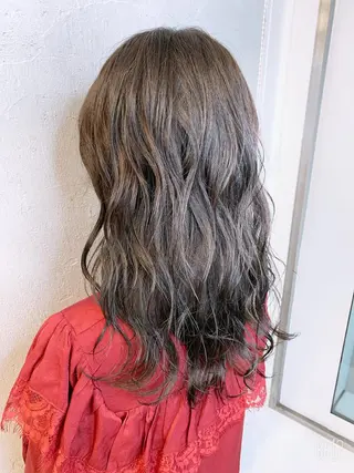 セミロング カラー 前髪顔周りカット 沼田 拓斗のヘアスタイル