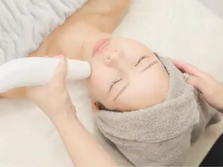 韓国肌管理専門店　White labo 梅田店所属・ホワイトラボ梅田 ｜毛穴・韓国肌管理のエステ・リラクイメージ