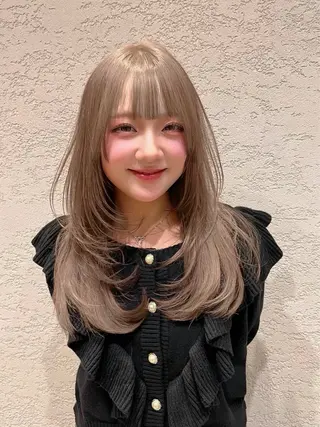 ロング カラー 韓国レイヤー/縮毛 透明感カラー興津史弥のヘアスタイル