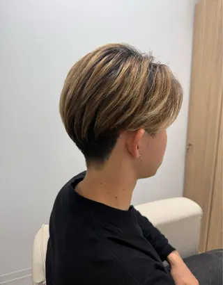 メンズ レイヤー透明感カラー 💎撮影モデル募集のヘアスタイル