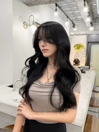 ロング カラー 韓国ヘア🫧 KAZUTOのヘアスタイル