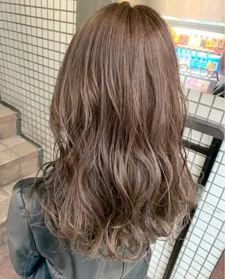 ロング カラー 韓国ヘア🇰🇷/ レイヤーカット✂︎のヘアスタイル