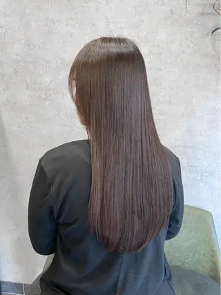 ロング HAILEY所属・HAILEY HONAMIのヘアスタイル