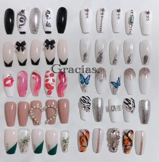 ネイル Gracias. rieのネイルデザイン