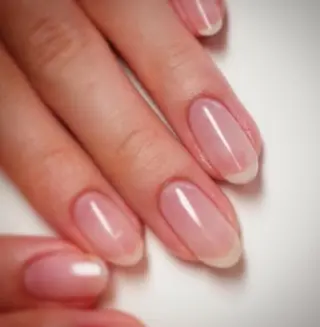 ネイル ゲン レイカのネイルデザイン