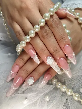 ネイル ゆき 🌻ひまわりサロンのネイルデザイン