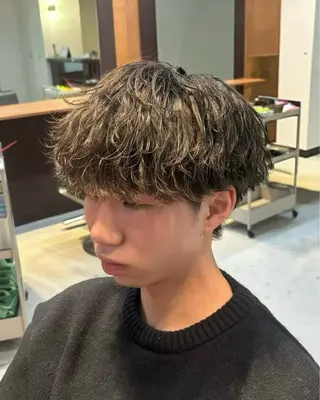 パーマ kota 【波巻き／シャドウ】のヘアスタイル