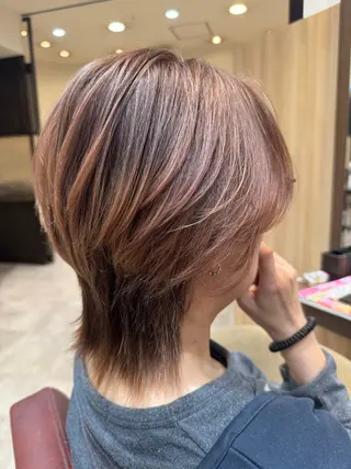 ミディアム カラー オオミネ タクミのヘアスタイル