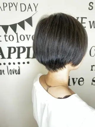 ショート 赤み消しカラー /透明感カラー 上長のヘアスタイル