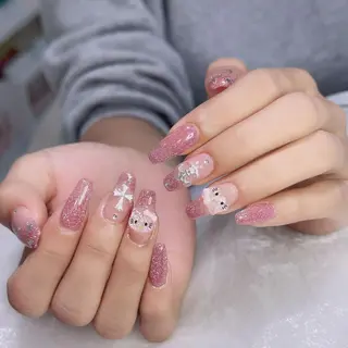 ネイル Queens 榊 まおのネイルデザイン