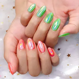 カラー ネイル Q Free nailsのネイルデザイン