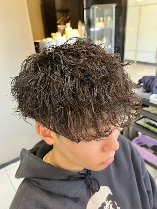 パーマ メンズ パーマ特化美容師 茂木広幸のヘアスタイル