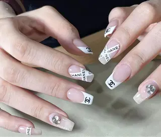 ネイル 💅E•U•B NAIL🌹所属・横浜市中区曙町 ネイルE·U·Bのネイルデザイン