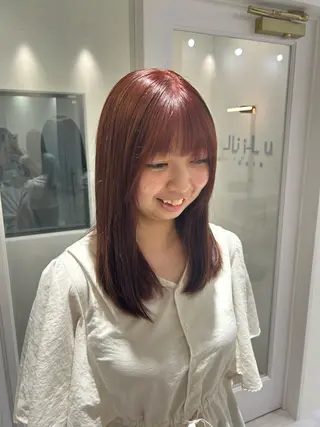 ミディアム カラー チアキ ジュリのヘアスタイル