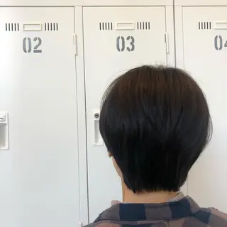 ショート カラー Zina 梅田店 レイヤー/Miyuのヘアスタイル