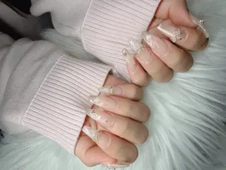 ネイル Lee Nailsのネイルデザイン