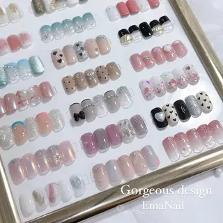 ネイル EmaNail豊中 🎀SANAのネイルデザイン