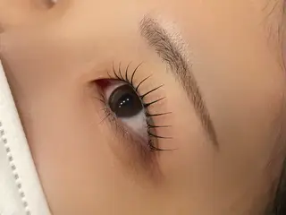 マツエク・マツパ Nae.所属・眉毛/まつ毛/代官山 アイサロン🌻NAEのマツエク・マツパデザイン