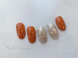 ネイル 【尾下】 ロイヤル•セラピストのネイルデザイン