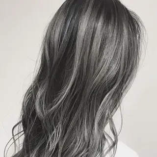 ミディアム カラー AMI Hair  supply所属・髪質改善カラー 韓国風レイヤーのヘアスタイル