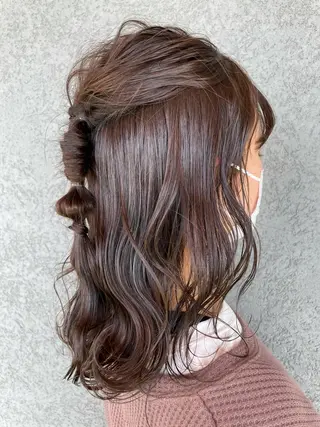 ミディアム ヘアアレンジ 秋元 菜摘のヘアスタイル