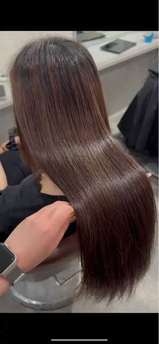 ロング 渡澤 ななみのヘアスタイル