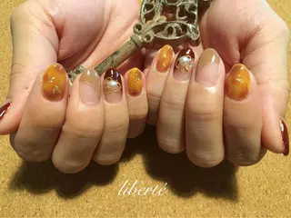 ネイル liberté (リベルテ)のネイルデザイン