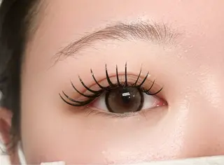 マツエク・マツパ ENNE LASH&BLOW所属・ENNE saiのマツエク・マツパデザイン