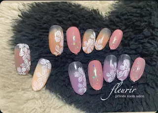 ネイル フルリール 【プライベートサロンのネイルデザイン