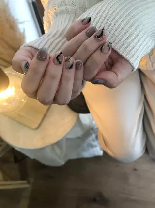 ネイル ｆｕｒｉｆｕｒａ所属・f u r i f u r aのマツエク・マツパデザイン