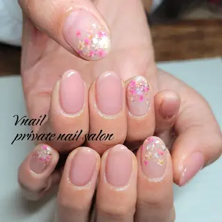 ネイル V. nailのネイルデザイン