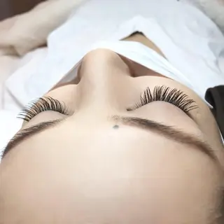 マツエク・マツパ francesca eyelash所属・中島 顕子のマツエク・マツパデザイン