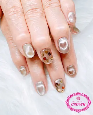 ネイル CROWN プライベートサロンのネイルデザイン