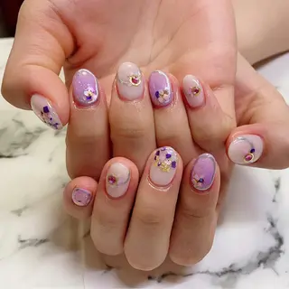 ロング カラー ネイル Q Free nailsのネイルデザイン
