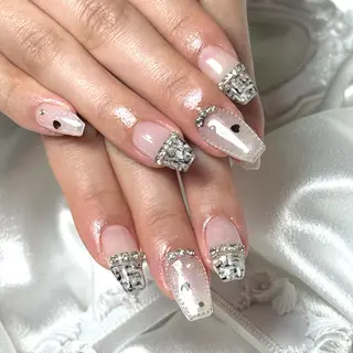 ネイル ルシイ🎀新宿長さ 出しパーツ専門店のネイルデザイン