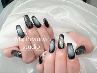 ネイル エムズ ビューティスタジオのネイルデザイン