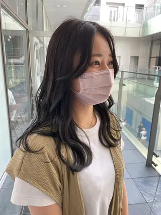 ミディアム 栄　mighty by H所属・不破一輝/栄/矢場町 ボブ/レイヤー/艶髪のヘアスタイル