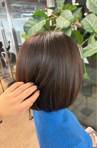 ショート カラー ルチア　パリ所属・ブリーチモデル yunaのヘアスタイル