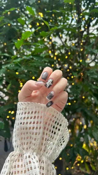 ネイル A. Hashimotoのネイルデザイン